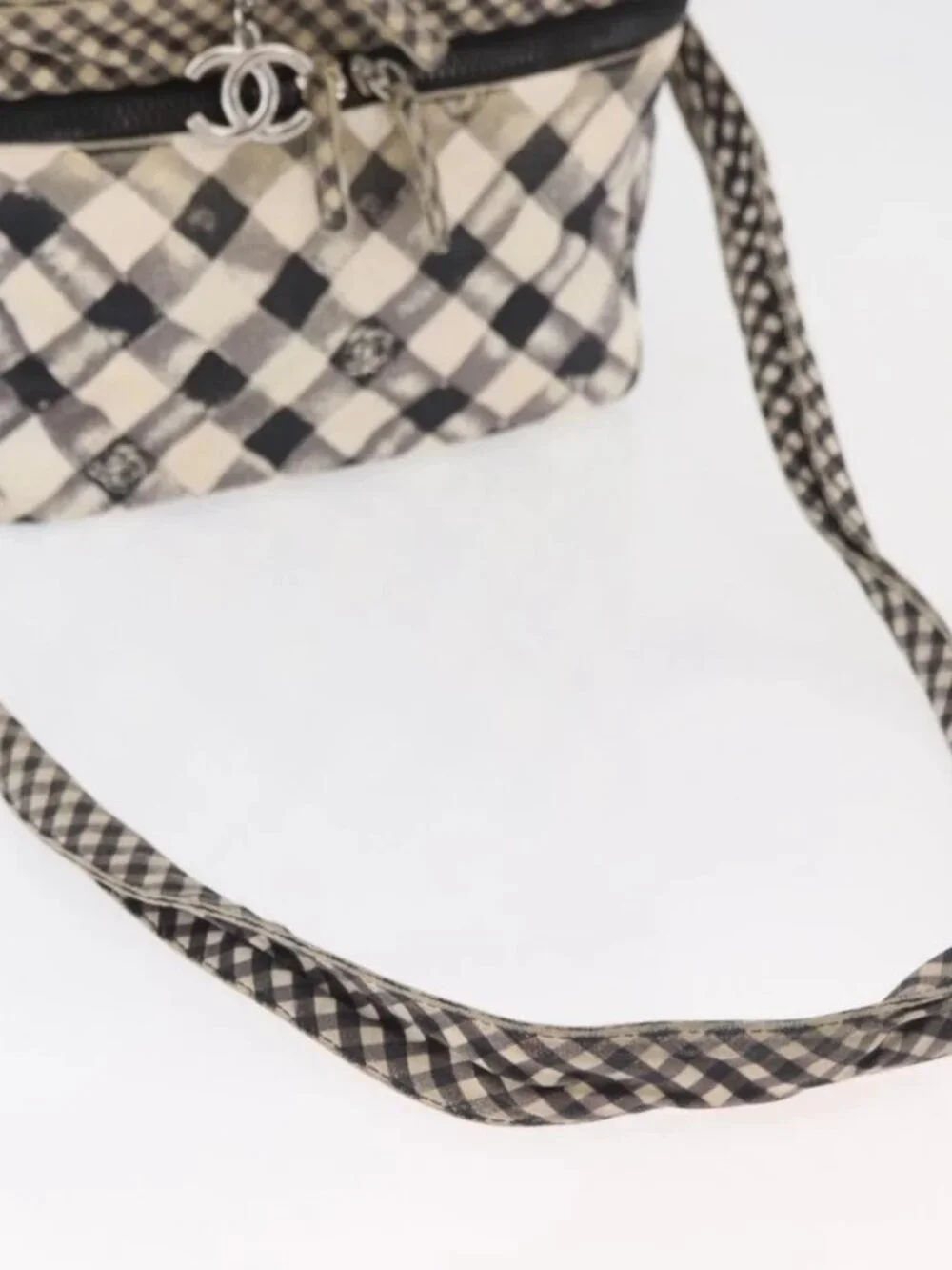 CHANEL Shoulder Bag Canvas Beige Silver CC Auth 177319